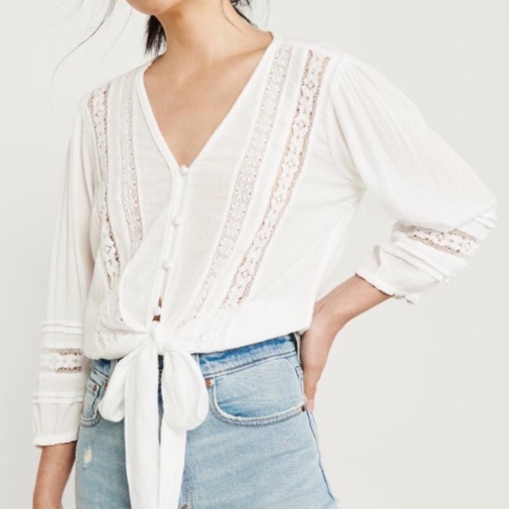 Small Abercrombie & Fitch Top
